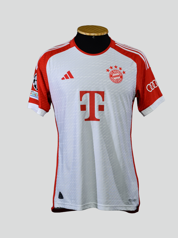 Bayern de Munique 2023/2024 Alphonso Davies - TAM M