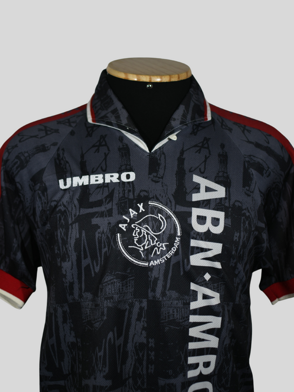 Ajax 1996/97 - Tam M
