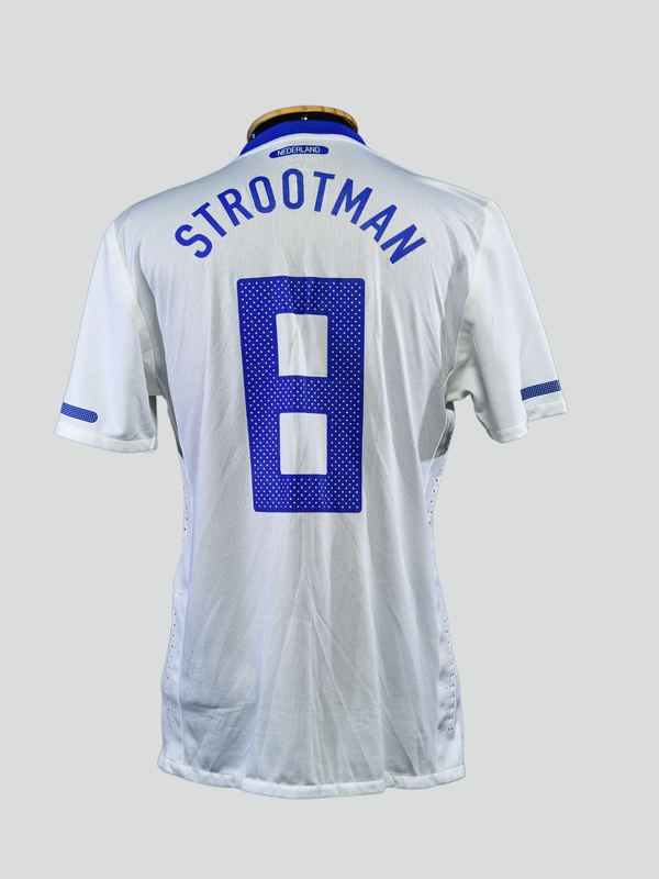 Holanda 2011 Strootman - TAM G