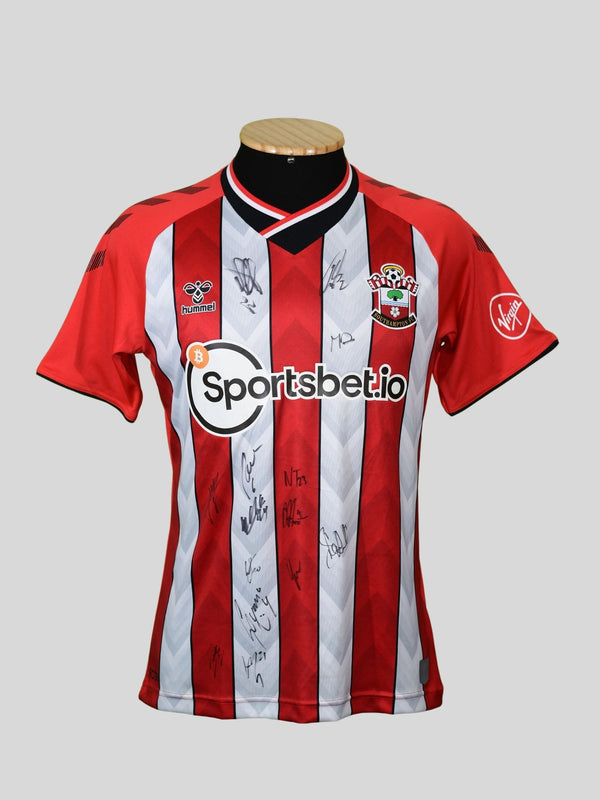 Southampton 2021/22 - Tam P