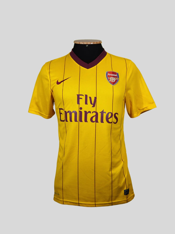 Arsenal 2010/11 - Tam P