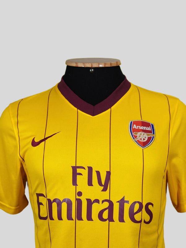 Arsenal 2010/11 - Tam P